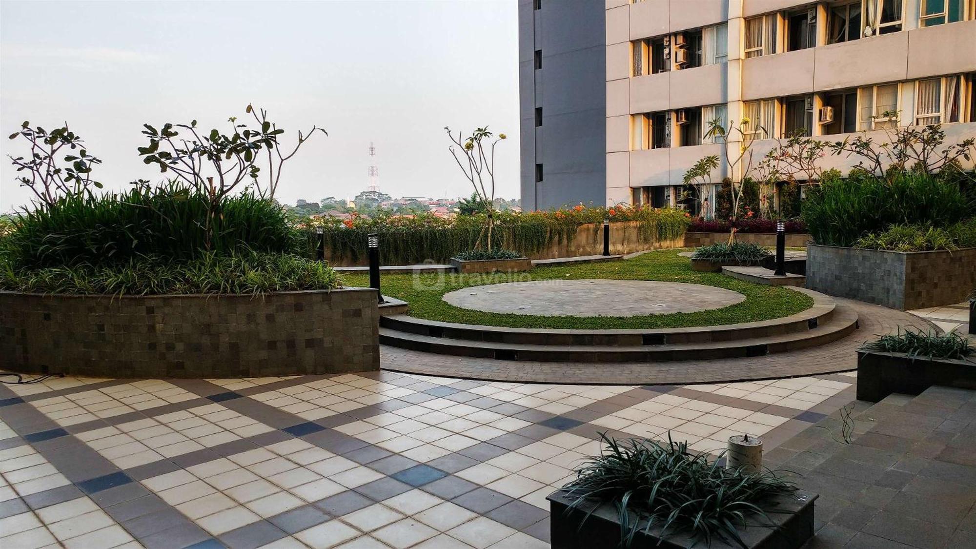 Apartment Good Loft At Nifarro Park By Travelio Jakarta